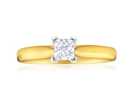 18ct Yellow Gold Solitaire Ring With 0.5 Carat Diamond Fashion