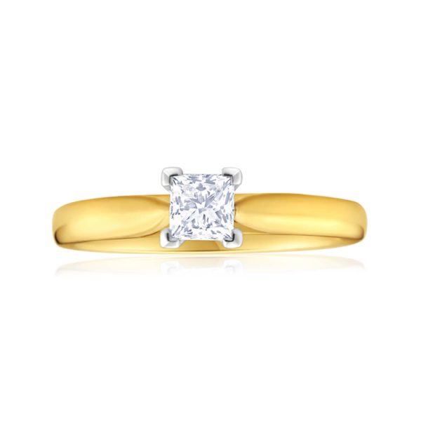 18ct Yellow Gold Solitaire Ring With 0.5 Carat Diamond Fashion