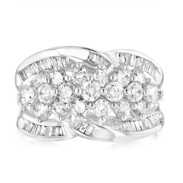 10ct White Gold 1.4 Carat Diamond Ring with Round Brilliant and Tapered Baguette Diamonds For Sale