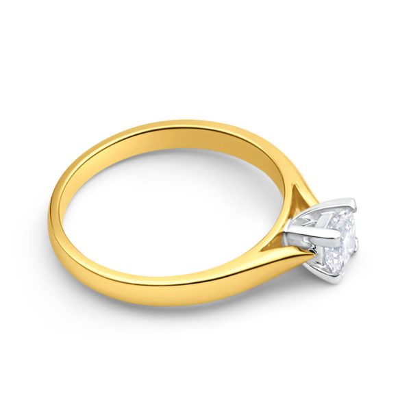 18ct Yellow Gold Solitaire Ring With 0.5 Carat Diamond Fashion