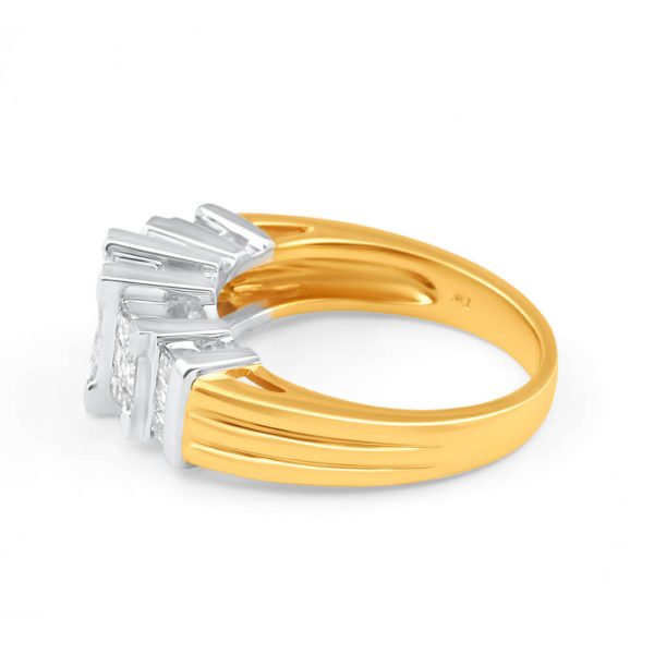 14ct Yellow Gold  Eminence  Ring With 1 Carat Of Diamonds Supply